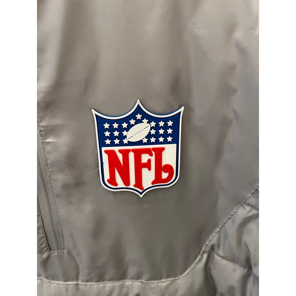 NWT NFL Shield Puffer Jacket M Silver Gray Hooded Quilted Coat Ultra Game $140 - Picture 4 of 10